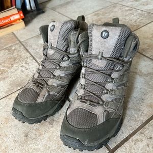 Merrell Moab 2 size 13 special green